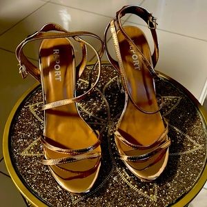 Gold report heels available for purchase .